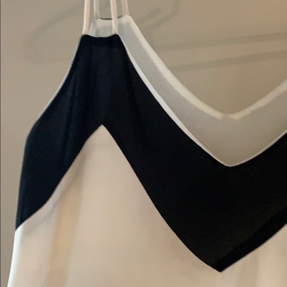 Sage Shift Dress from Lulu’s🖤🤍 - Picture 3 of 3